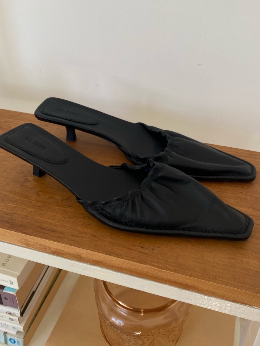St. Agni Gathered Kitten Heels in black - Picture 9 of 15